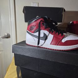 Jordan 1 Chicago's