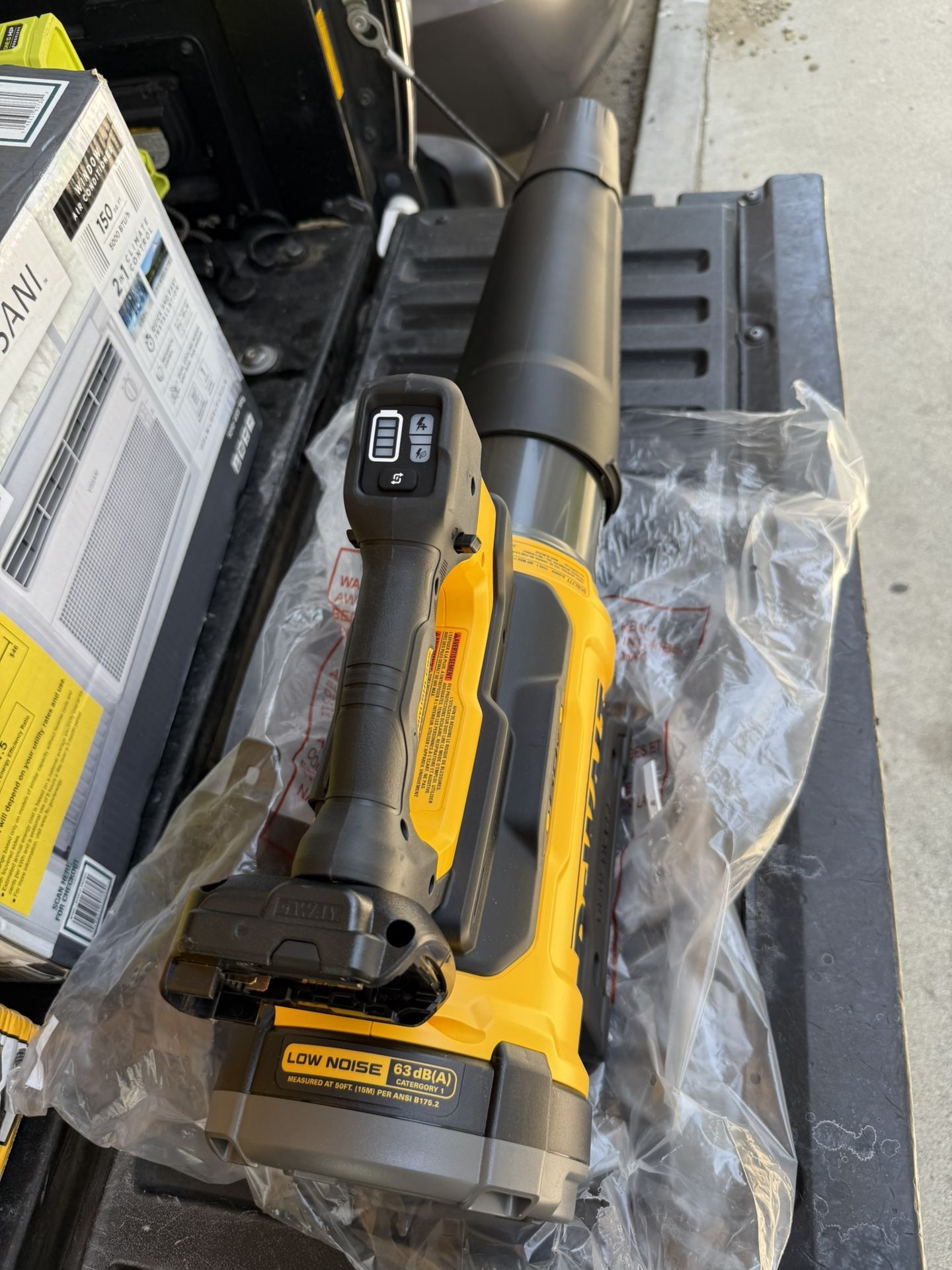 DeWALT 60v Flex Volt Brushless Blower