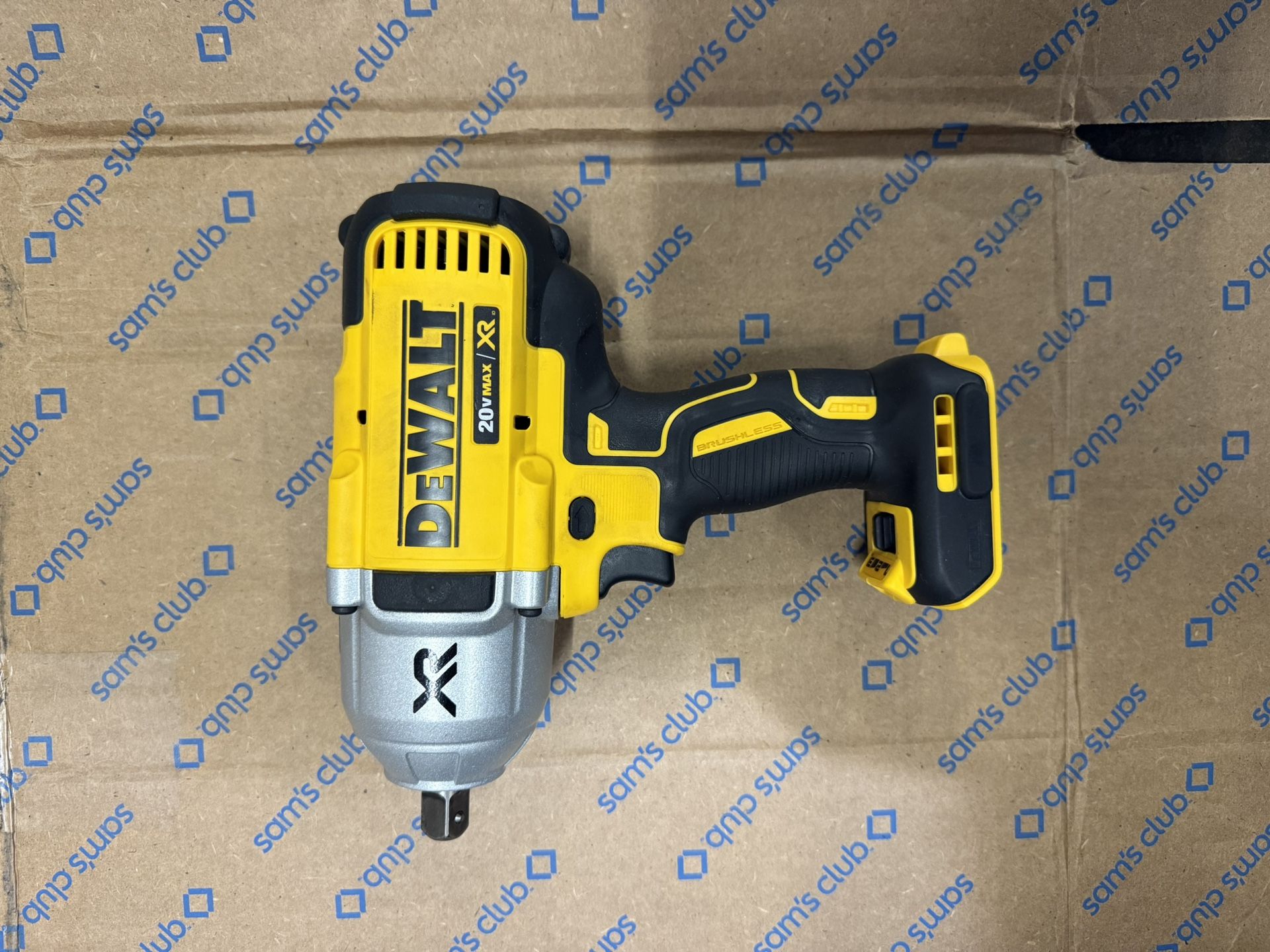 DeWalt 20V MAX Cordless 1/2 in. Impact Wrench (Tool Only)