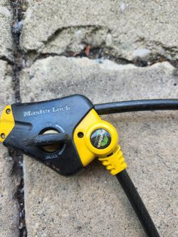 Master Lock Python  Lock Box Cable