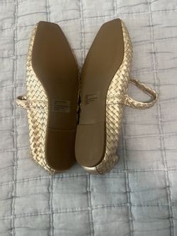 New Steve Madden Gold Women’s Shoes