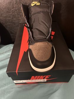 New Jordan 1 Size 7Y 