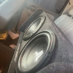 2 12” JL Audio Subs