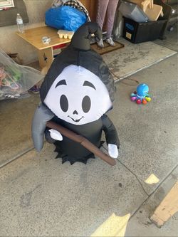 Halloween inflatable
