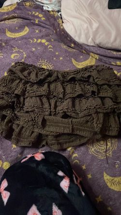 cute brown skirt:)