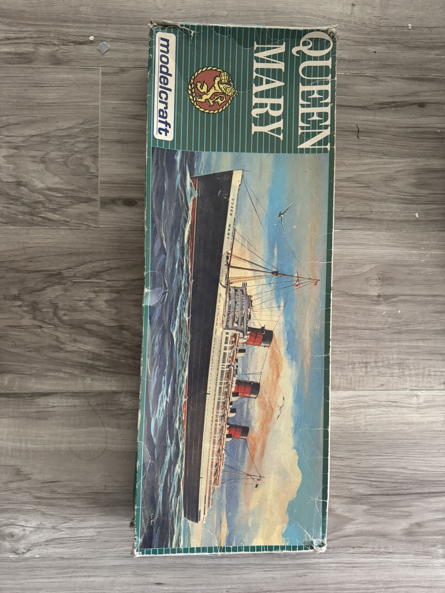 Modelcraft Queen Mary