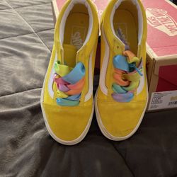 Vans Old Skool Girls Size 13 And Size 13.5 And Size 1.5 Yellow And White With Pastel Ribbon Shoe Laces $10 For Each Pair