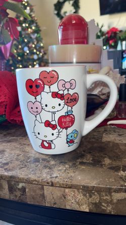 Hello Kitty Mug new