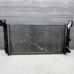 2008 Chevy Silverado 1500 Radiator - 5.3L v8