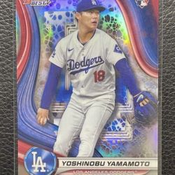 2024 Yoshinobu Yamamoto Bowman’s Best Refractor Rookie Card. Los Angeles Dodgers 