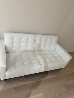 NEW Modway Loft Tufted Vegan Leather Upholstered Living Room Loveseat in Silver White
