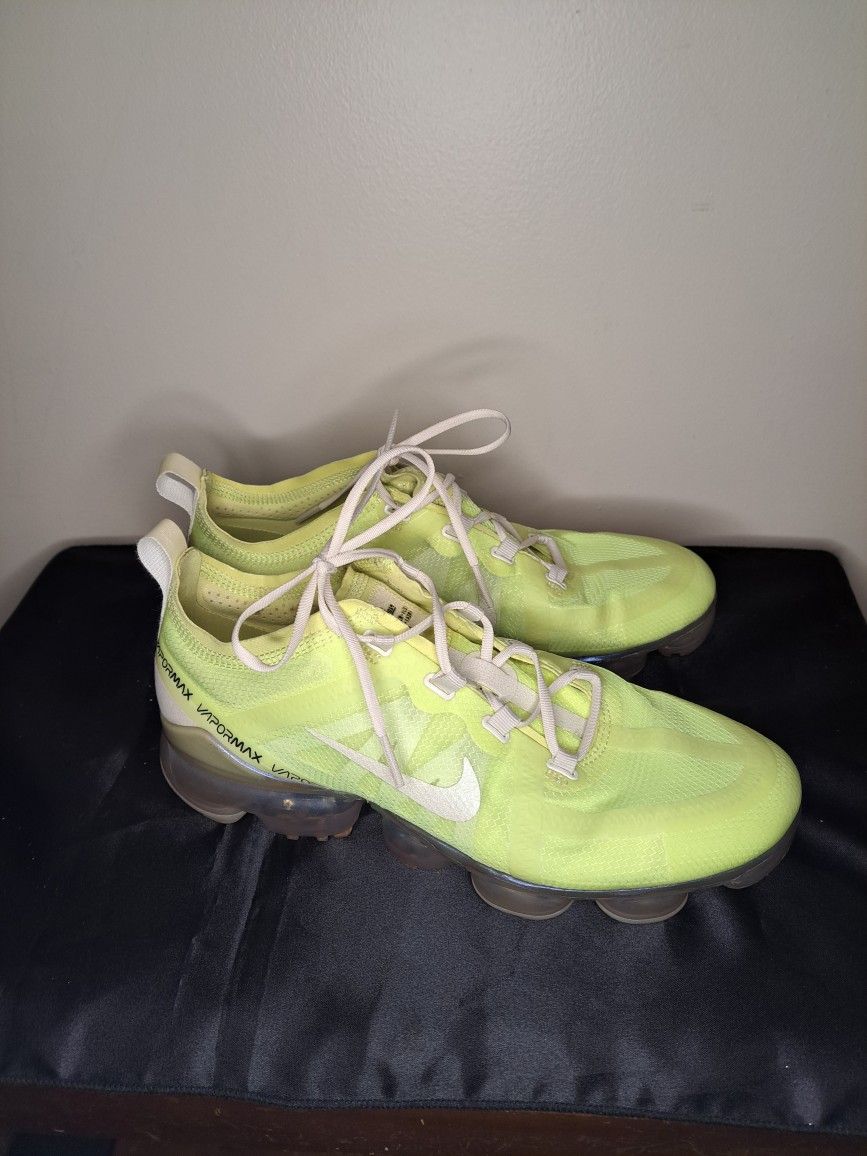 Nike Vapormax Neon Yellow Lilac Sole Womens Sz 9