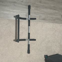 Almost Brand New Pull Up Bar 