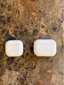 AirPod Pros 3rd & 4th Gen ( SEND OFFER)