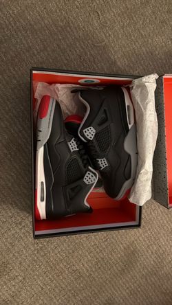Jordan 4 Size 8.5