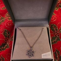 Talbots Swarovski Snowflake Pendant Charm and Necklace