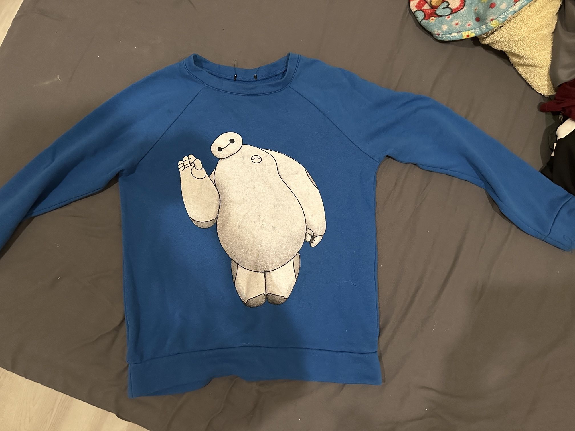 Women’s Sweater size S