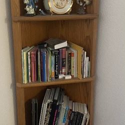Corner Book Shelf’s Oak