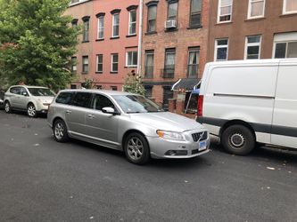 2009 Volvo V70
