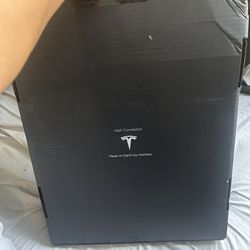 Tesla Home Charger 