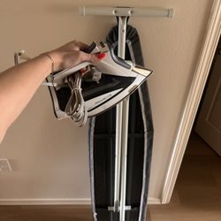 Rowenta Focus 1725 W Iron Steamer 