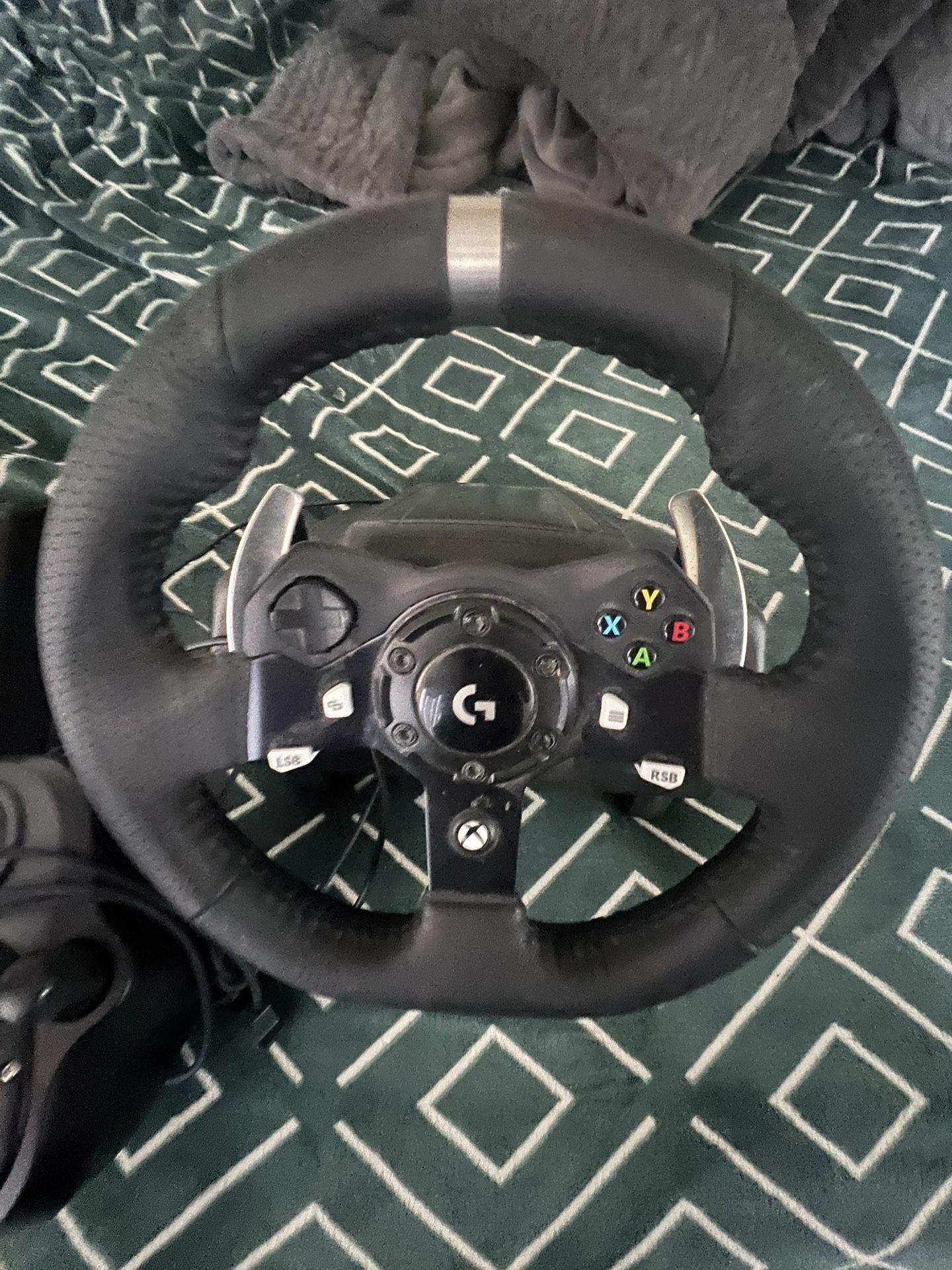 Logitech G29