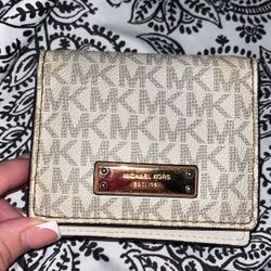 MK Flap Wallet