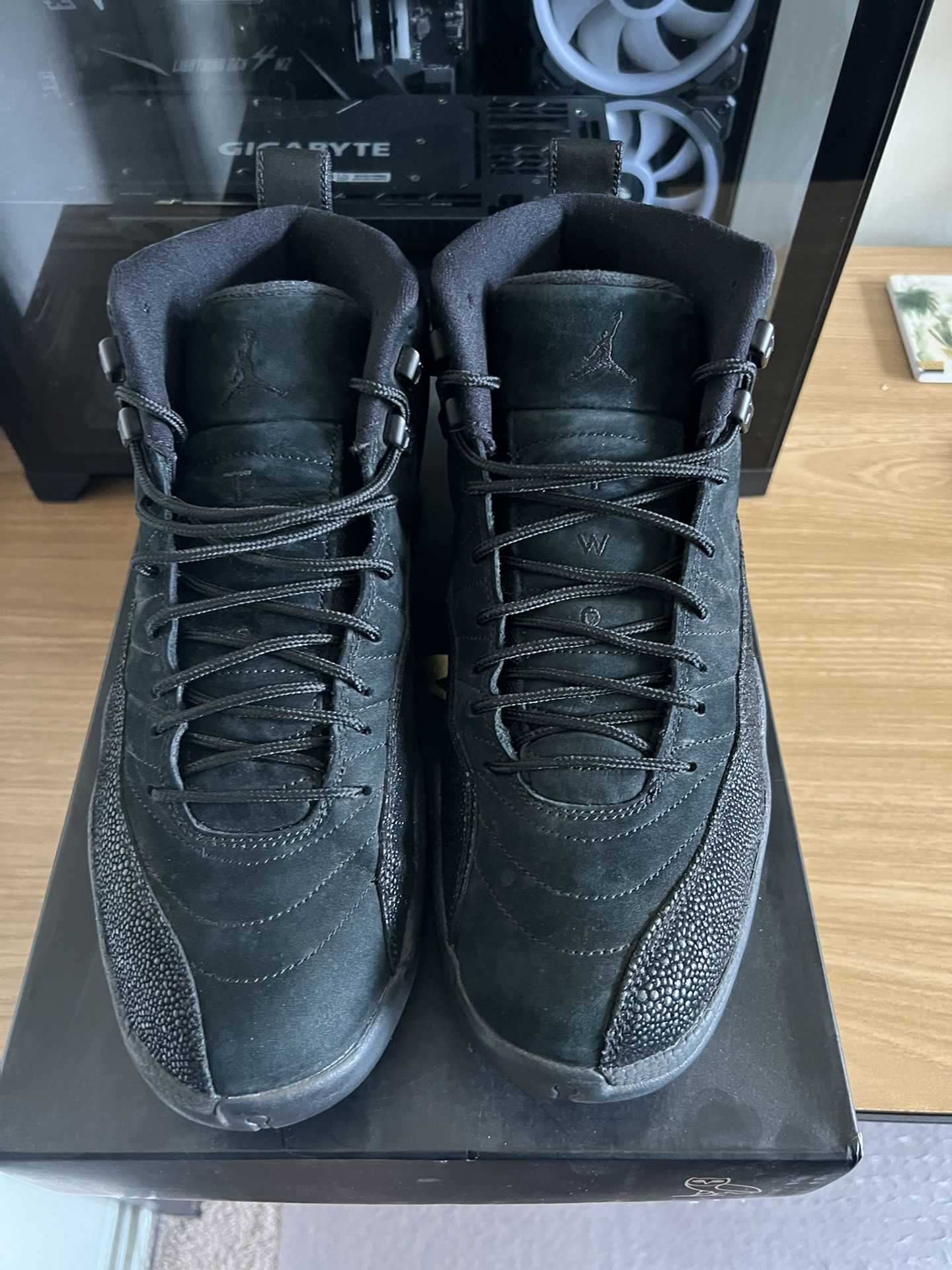 Jordan 12 OVO SZ 9.5