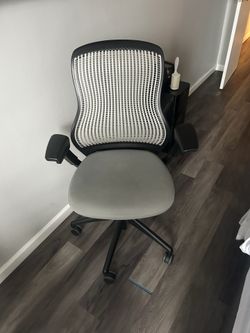 Knoll office chair