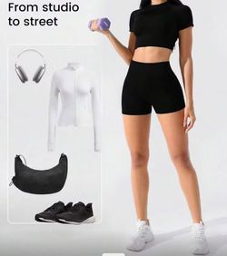 Womens Workout Sets 2 Piece Scoop Neck Short Sleeve Shirts Ribbed Slim Fitted Seamless Yoga Outfits Shorts And Crop Top Matching Gym Athletic Clothing