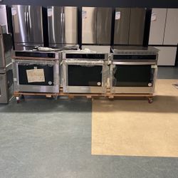 Brand New Kitchen Aid And Whirlpool Wall Oven‼️‼️