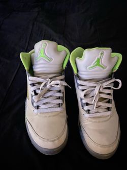 Shoes  Jordan fives