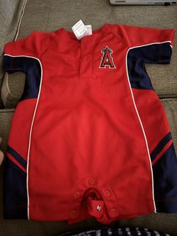 Angels Wear 18 Months 