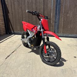 2022 Honda Crf E2