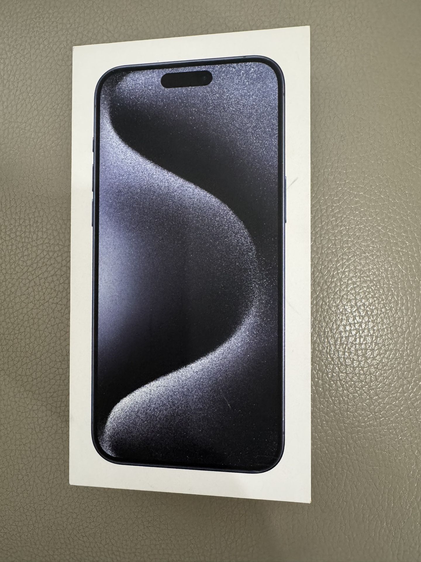 iPhone 15 Pro Max