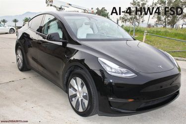 2023 Tesla Model Y AWD