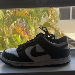 Nike panda ducks/size 7 men/ used shoes!!!