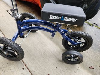 Rover knee mobility scooter