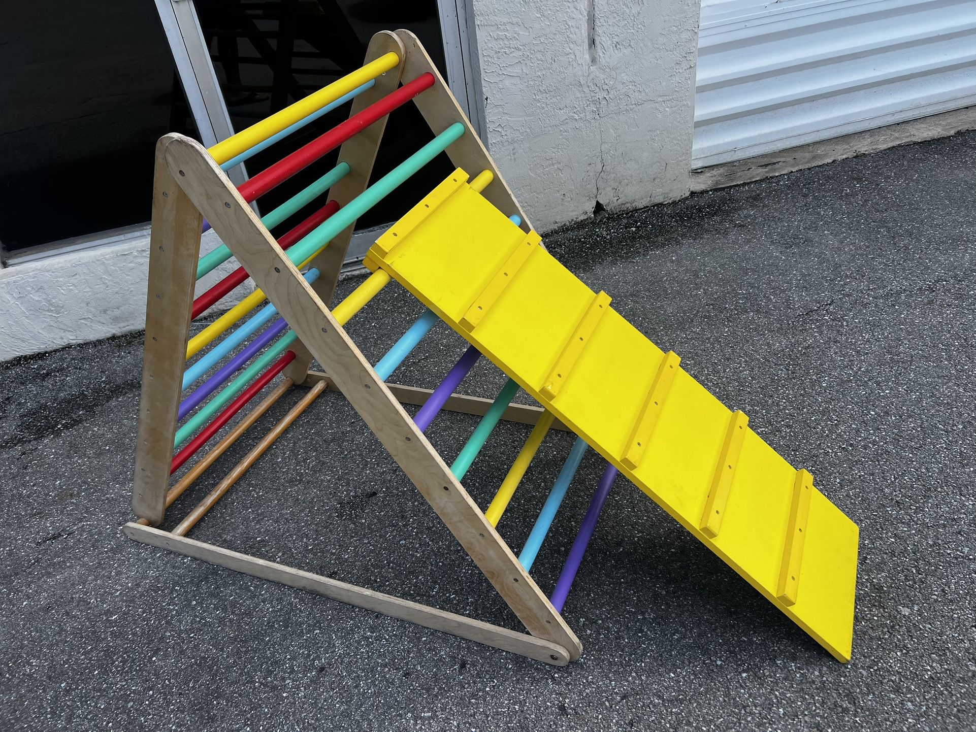 42” Costway Foldable Wooden Climbing Triangle Indoor Climber w/Ladder for Baby Toddler! Retails $104.99