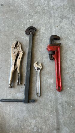 Pipe and basin wrench vise grips