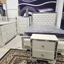 Elegant Bedroom Sets// Same Day Delivery