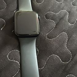Apple Watch SE