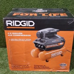 Ridgid 4.5 Gallon Compressor 