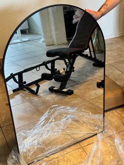 Arched wall mirror