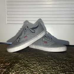 Levis casual shoes $15