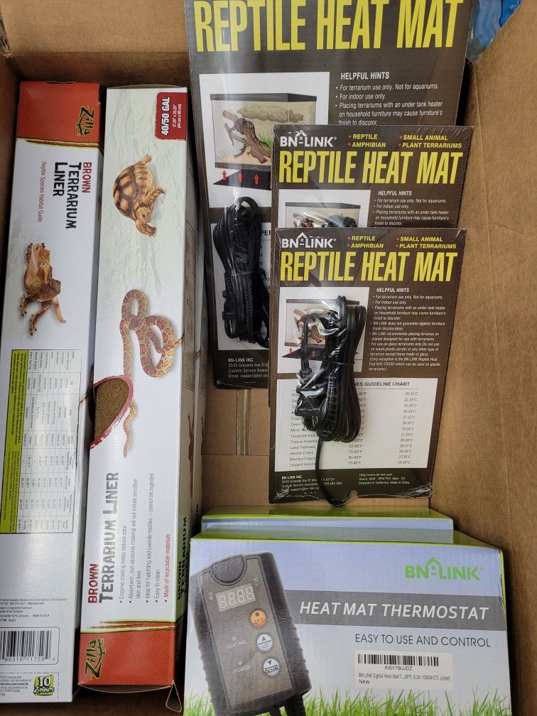 10 Brand New Unopened Reptile Items. Please See Description $30, everything included 