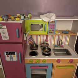 Cooking kitchen 