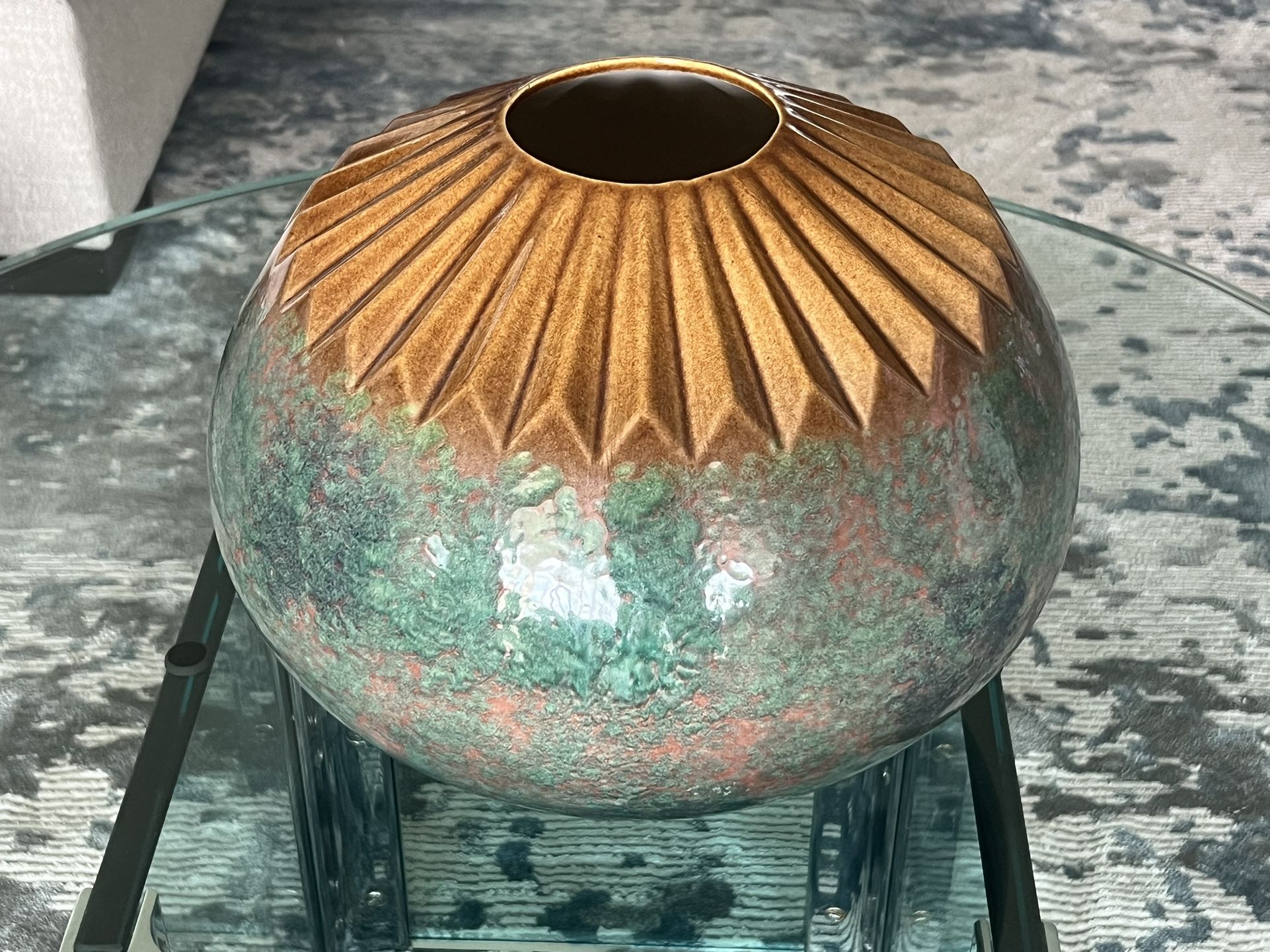 Vintage VANGUARD ACCENTS Studio Pottery Large Vase USA