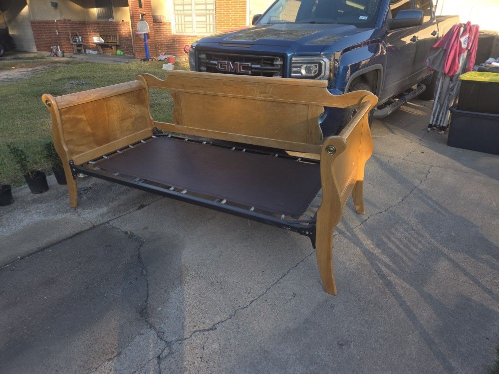 Daybed no mattress