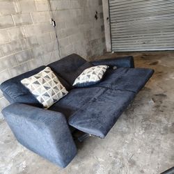 Reclining Sofa 
